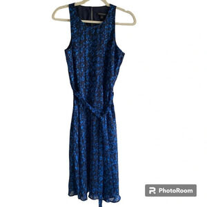 BANANA Republic Blue Leopard Print Sleeveless Flowy  Feminine Midi Dress Size 6